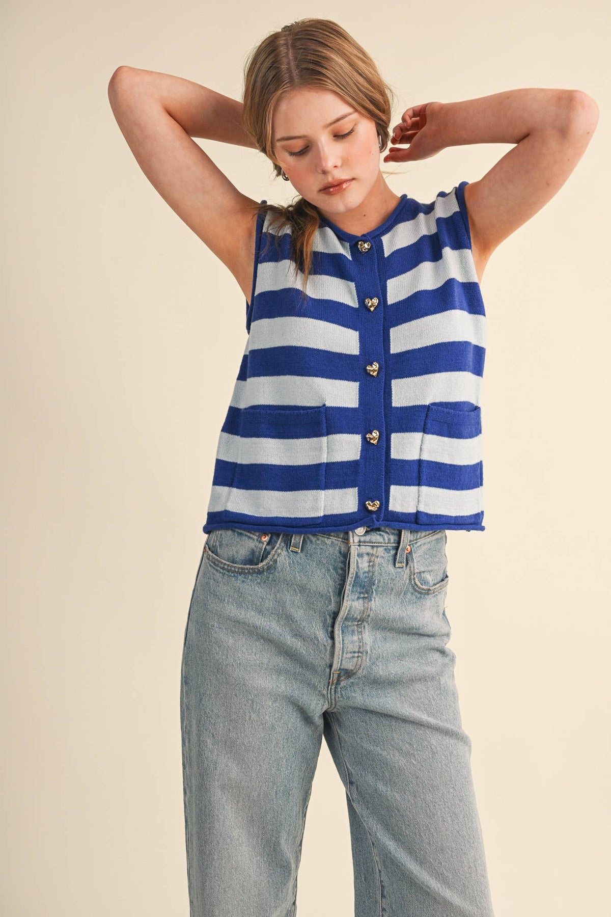 STRIPED KNIT SWEATER VEST MSW11347