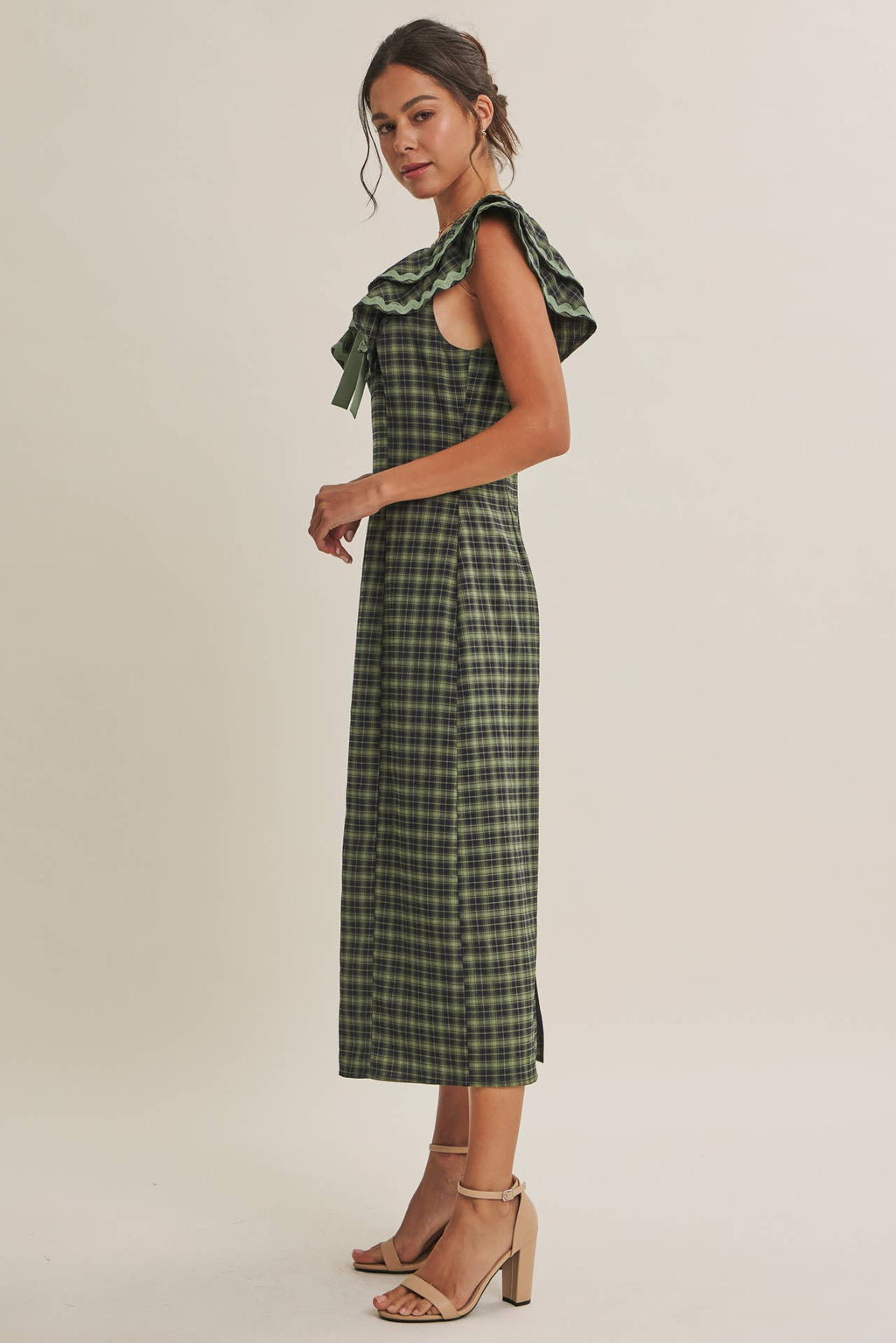 AUTUMN HARVEST RUFFLED PLAID BODY SKIMMING SLIT MIDI DRESS