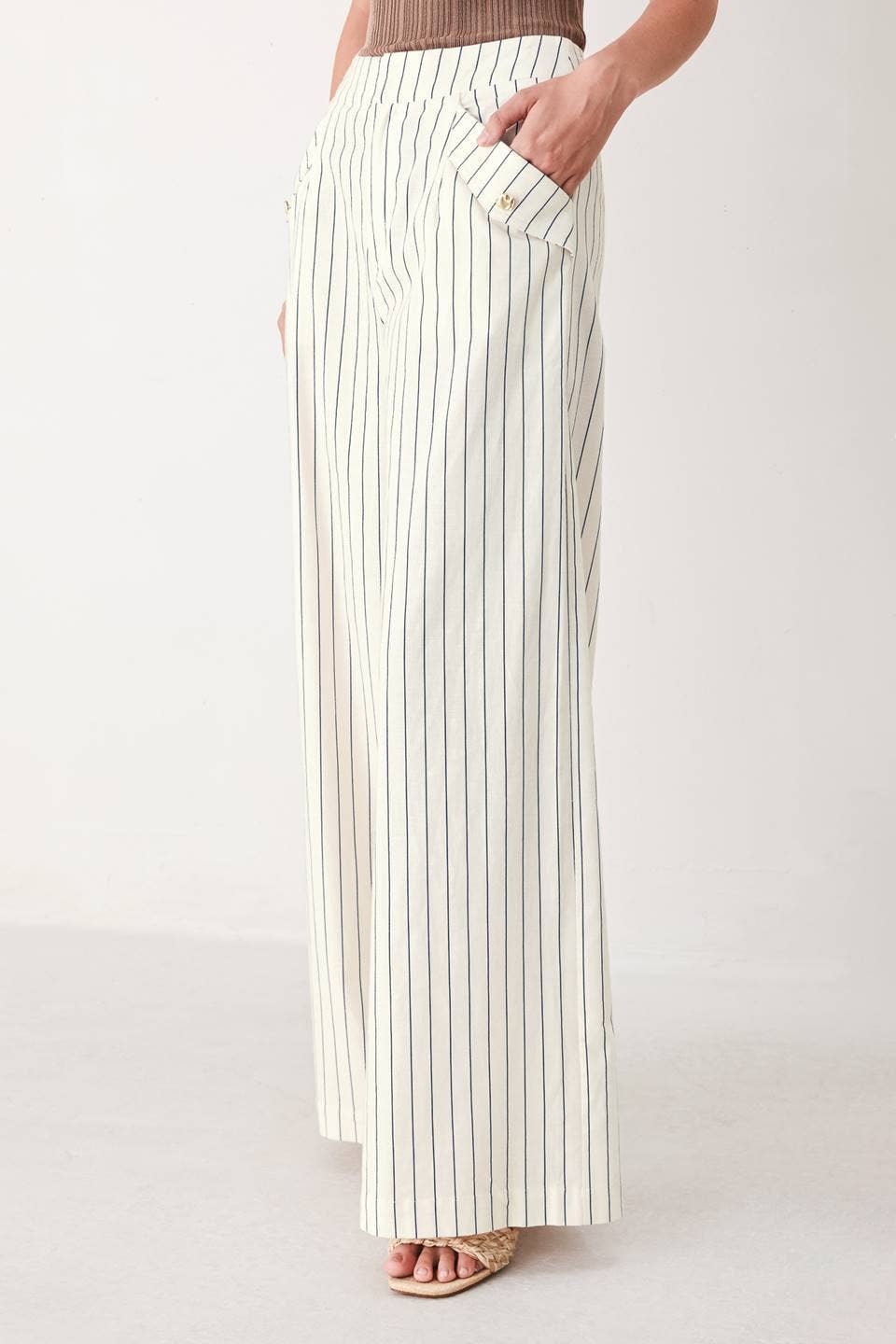 A striped woven pant - FP2261
