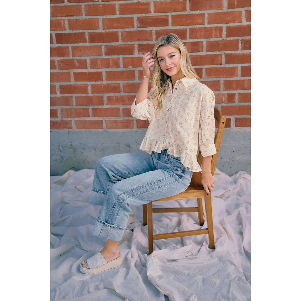 VINTAGE WASHED STRAIGHT JEANS WITH SIDE STITCH DETAIL