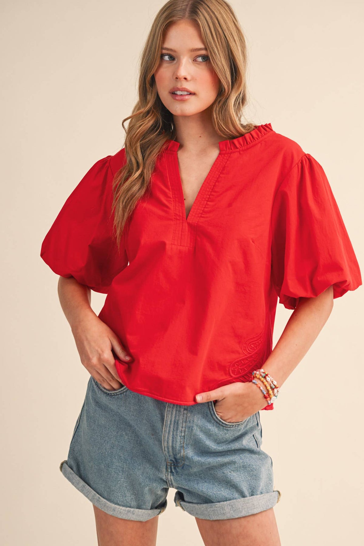 BUBBLE SLEEVE TOP WITH SIDE EMBROIDERY MTP4549