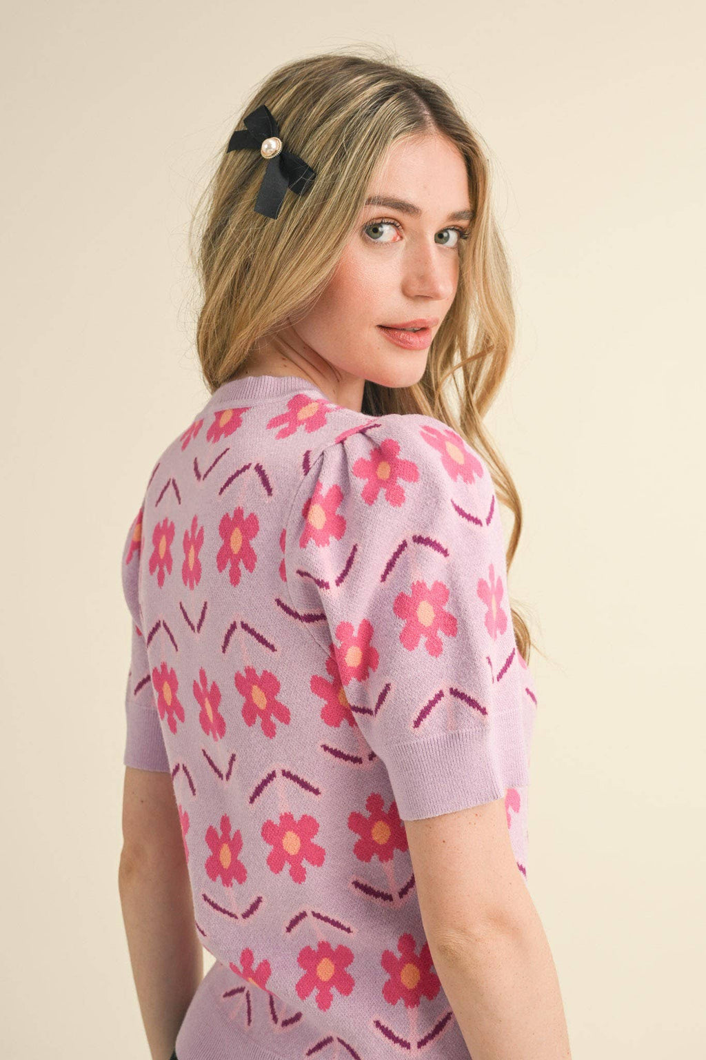 SHORT SLEEVE FLORAL KNIT SWEATER MSW10510