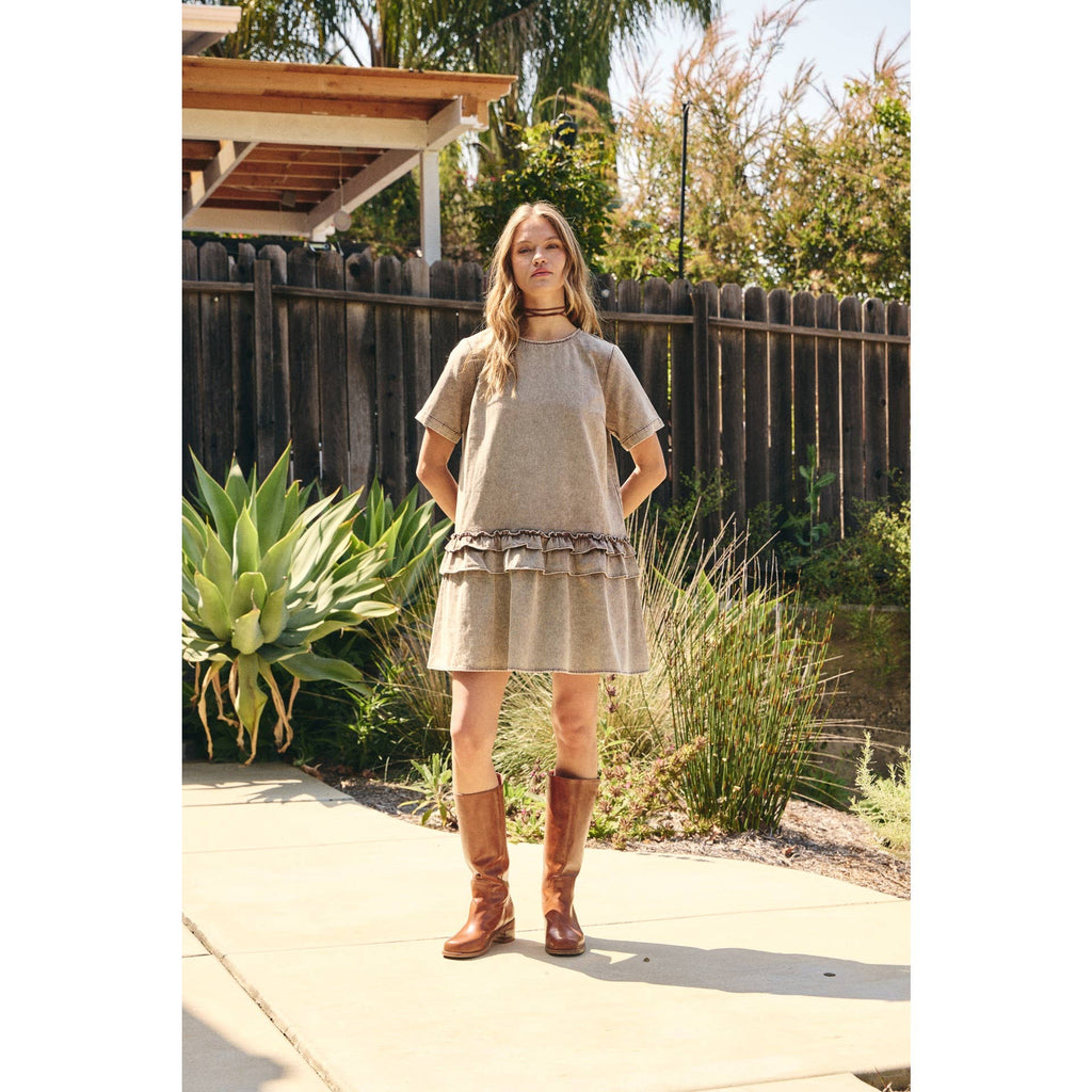 DUSTY ROAD MINERAL-WASHED COTTON TWILL RUFFLED MINI DRESS