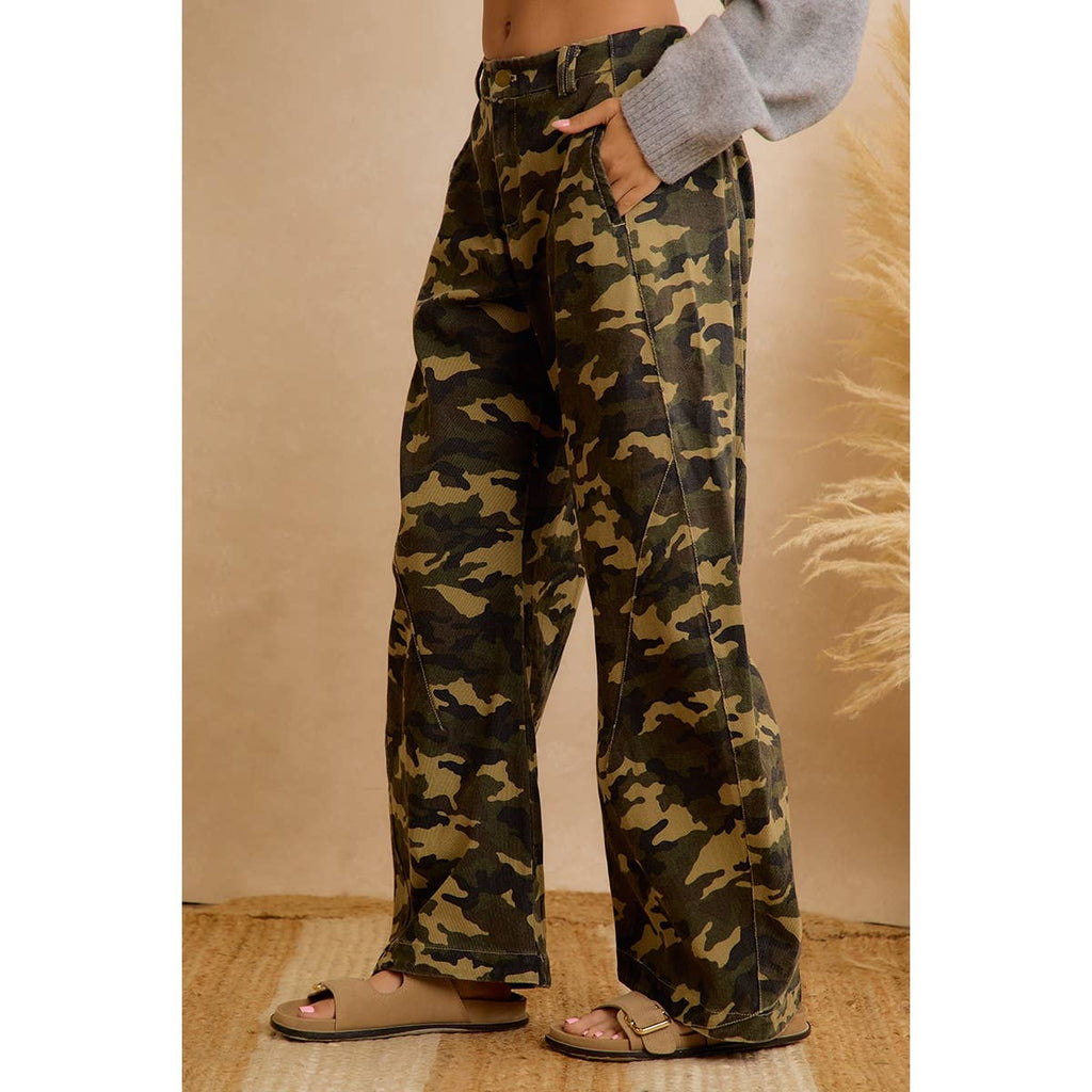 CHIC CAMO PRINT RELAXED WIDE LEG PANTS