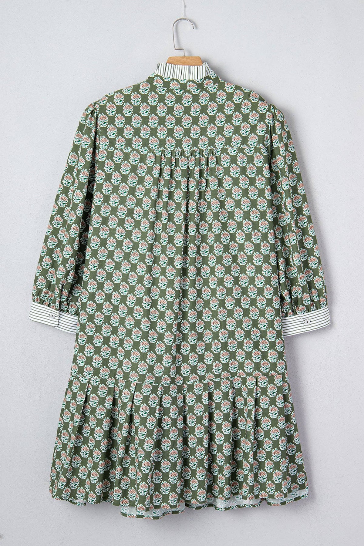 Plus Size Floral Stripe Contrast 3/4 Sleeve Dress
