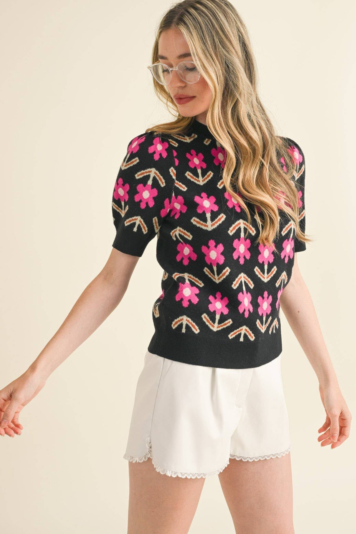 SHORT SLEEVE FLORAL KNIT SWEATER MSW10510