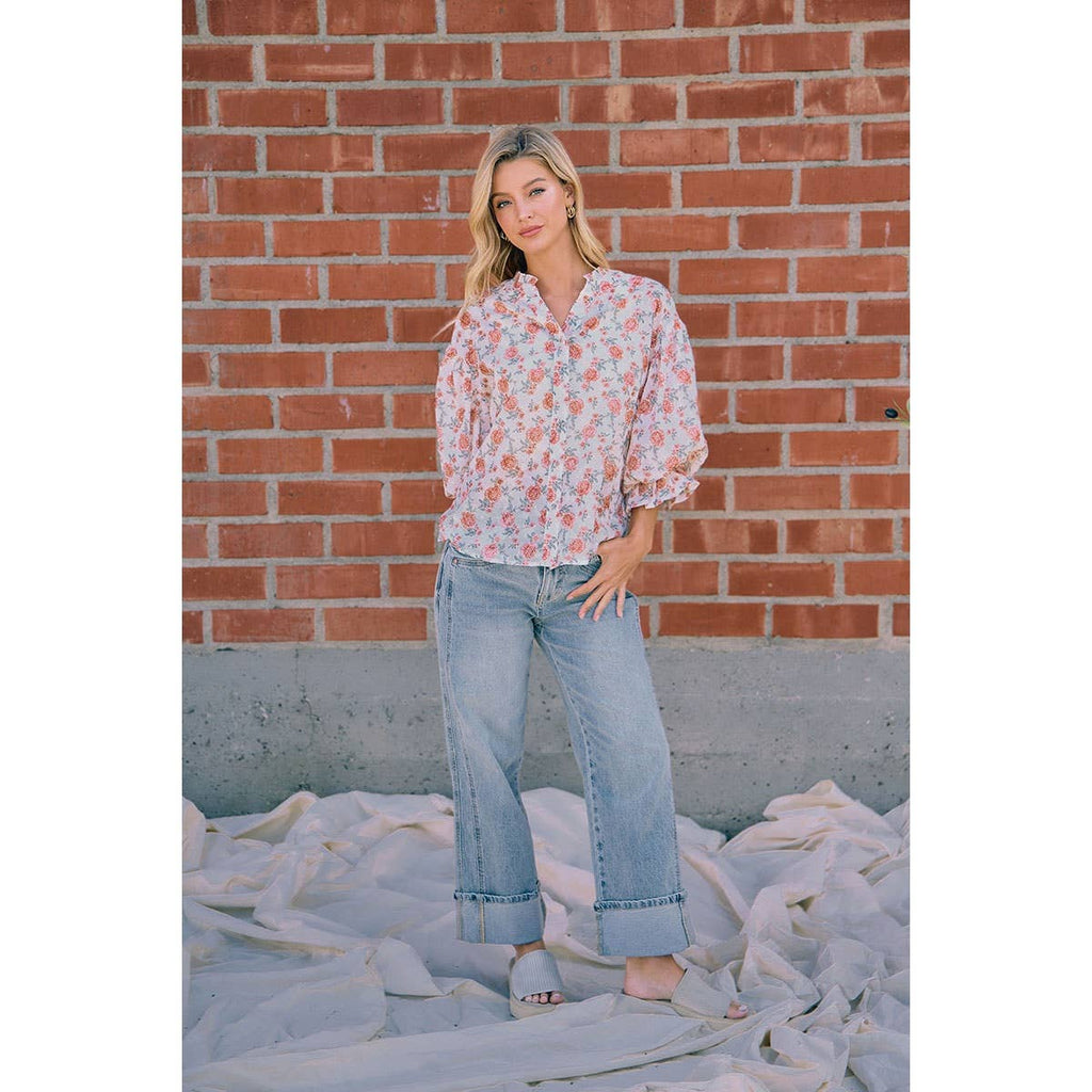 VINTAGE WASHED STRAIGHT JEANS WITH SIDE STITCH DETAIL