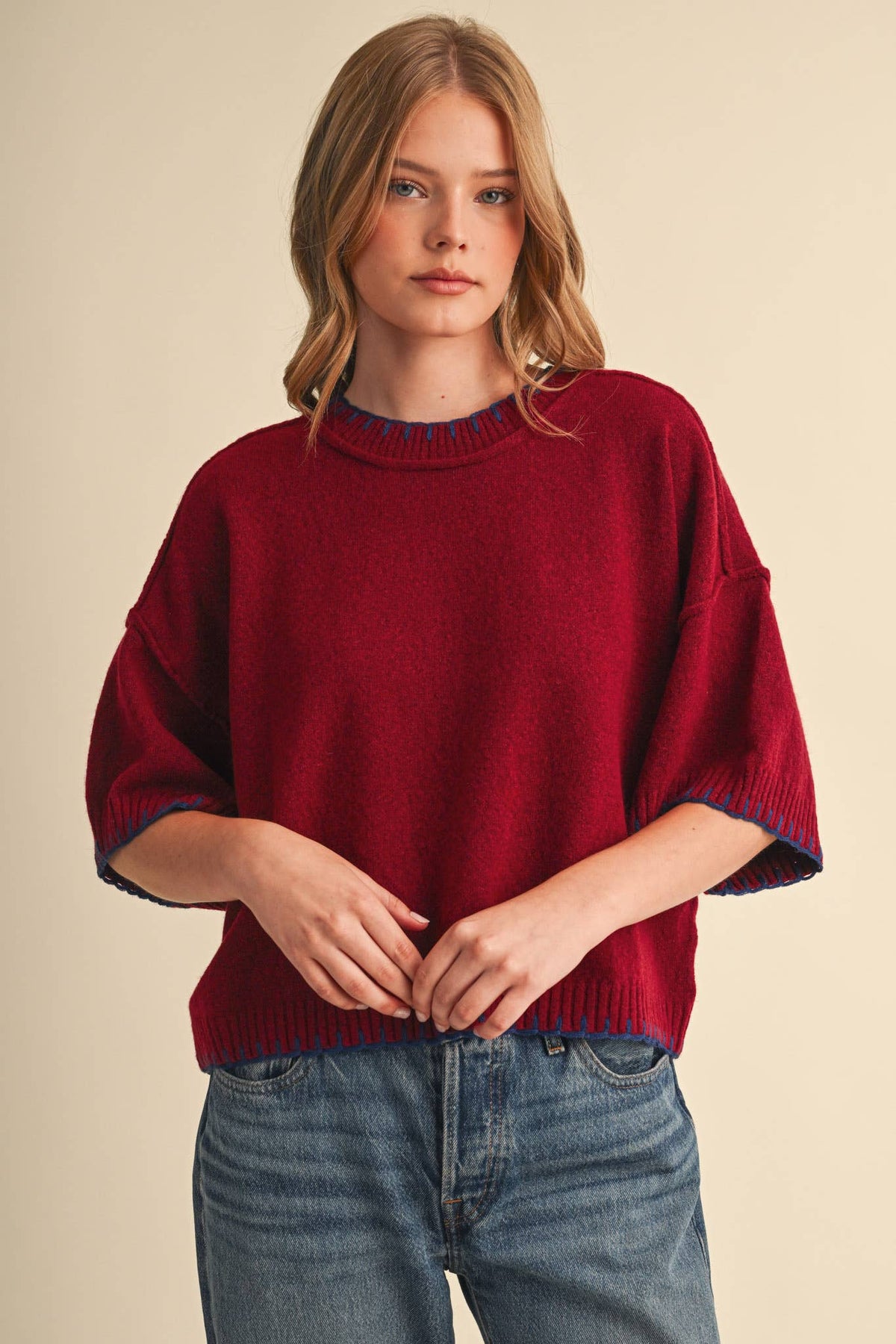 CONTRAST BLANKET STITCH MOCK NECK SHORT SLV SWEATER MSW11407