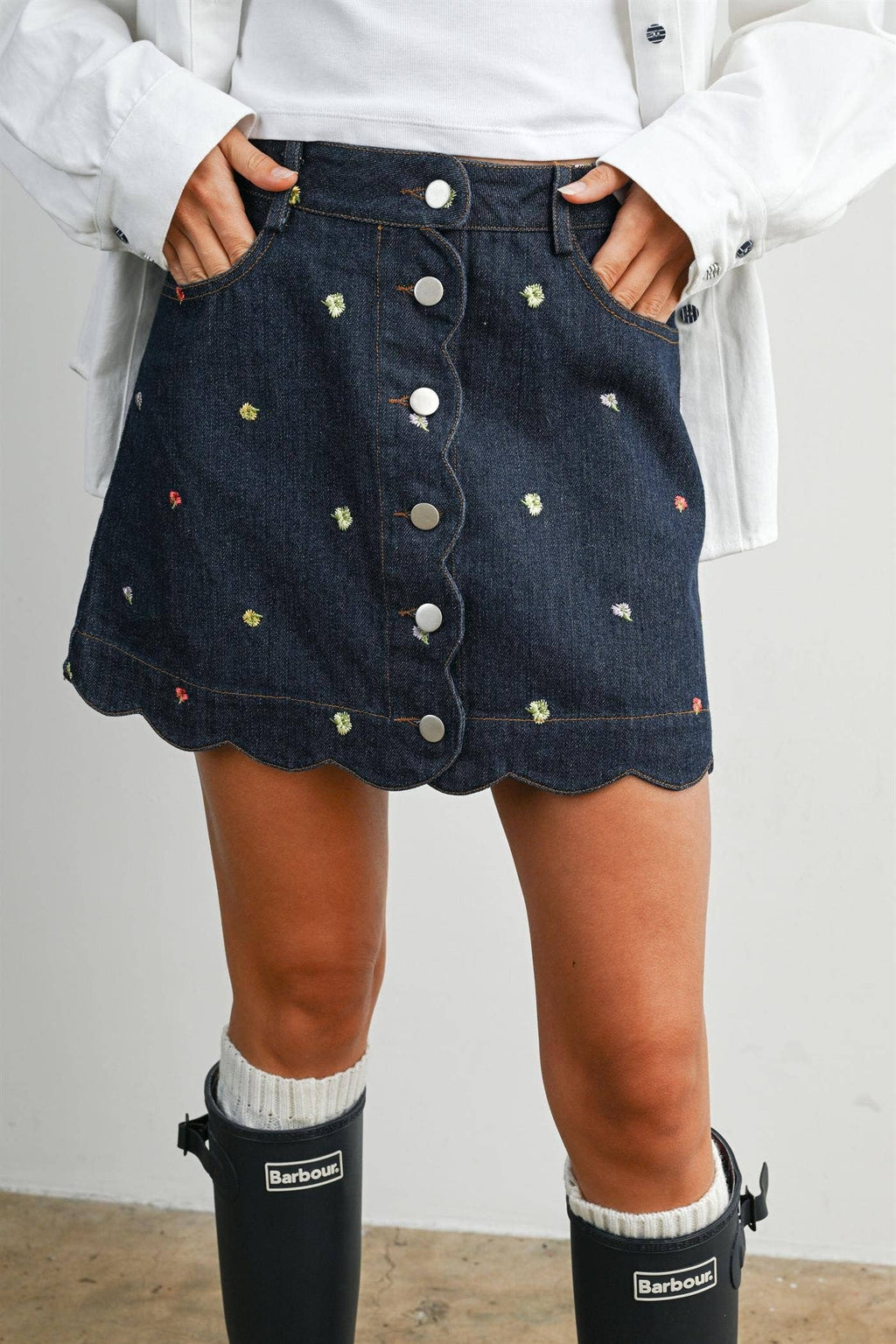 Floral Scalloped Hem Button-Down Skirt - BMS8168