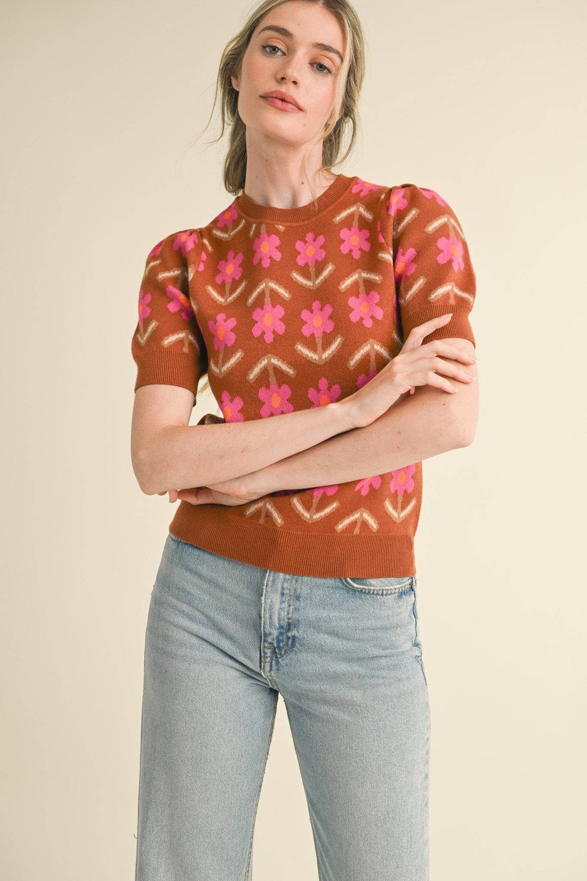 SHORT SLEEVE FLORAL KNIT SWEATER MSW10510