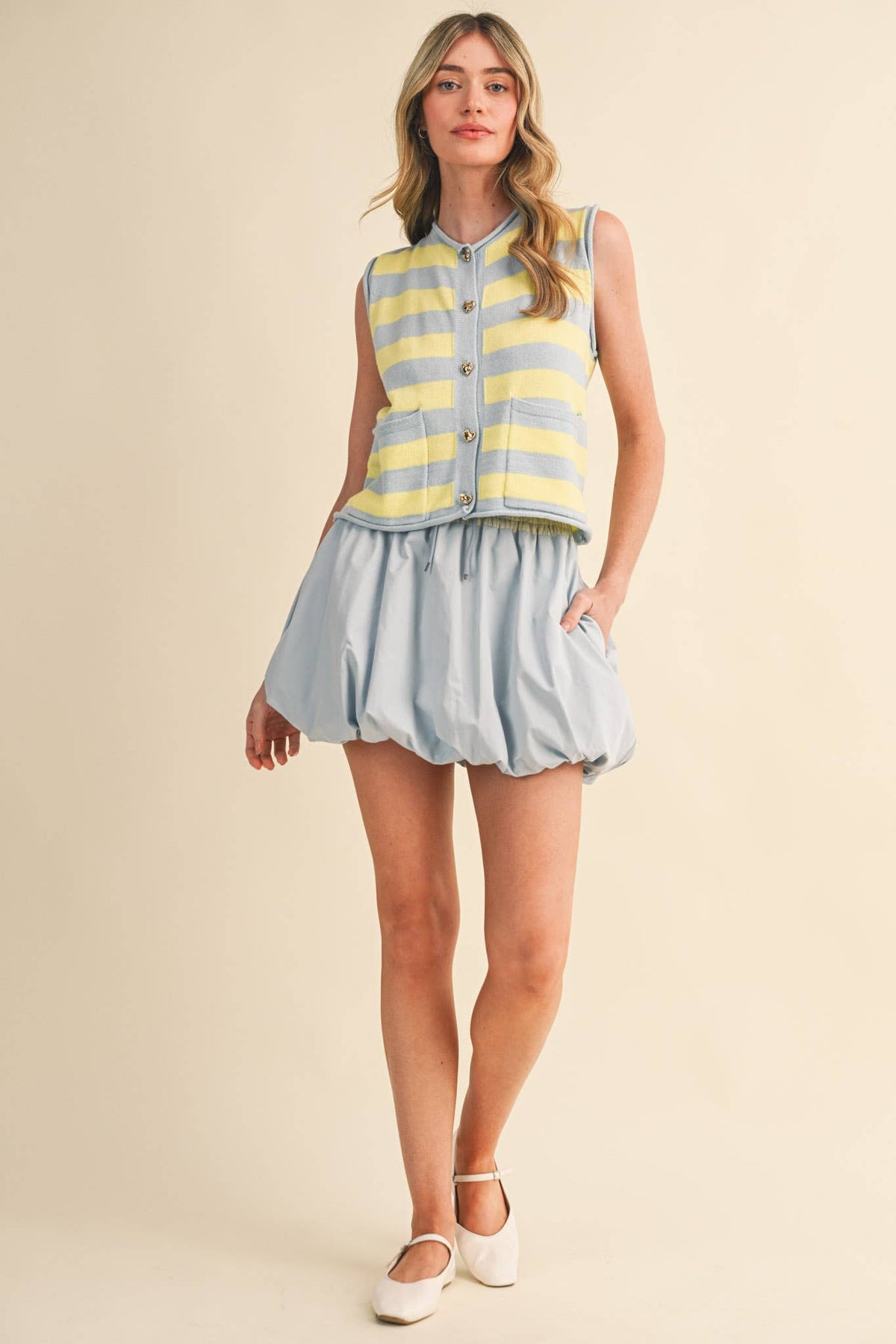 STRIPED KNIT SWEATER VEST MSW11347