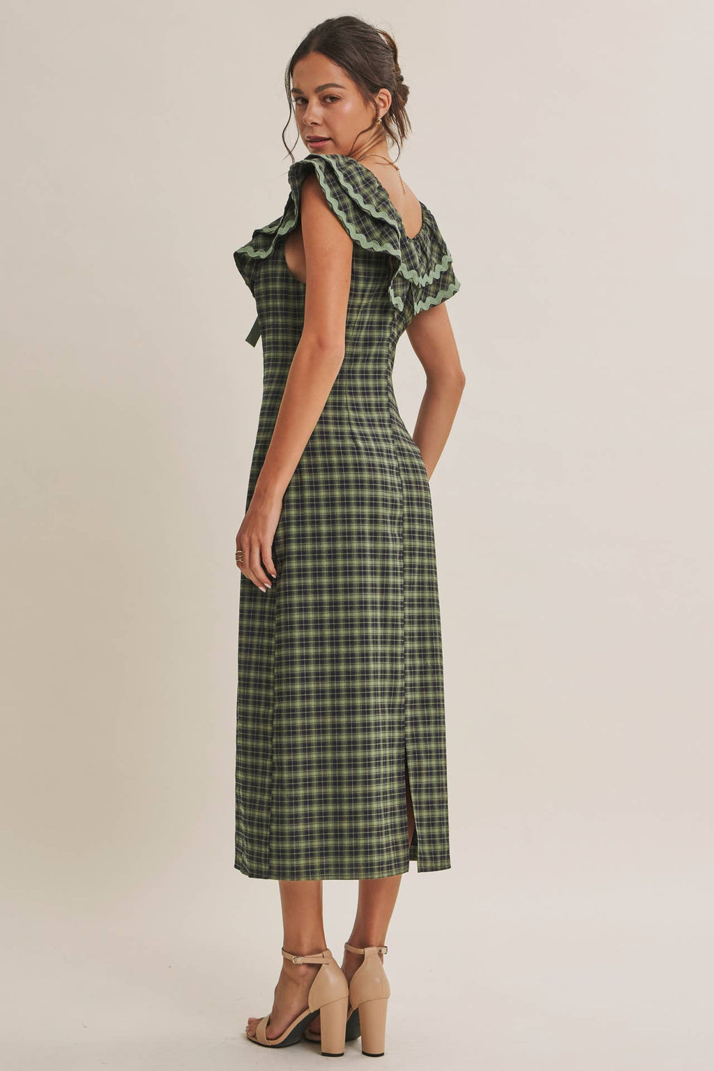 AUTUMN HARVEST RUFFLED PLAID BODY SKIMMING SLIT MIDI DRESS