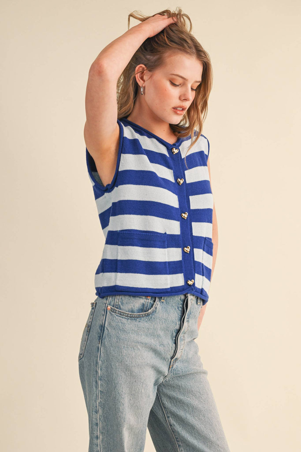 STRIPED KNIT SWEATER VEST MSW11347