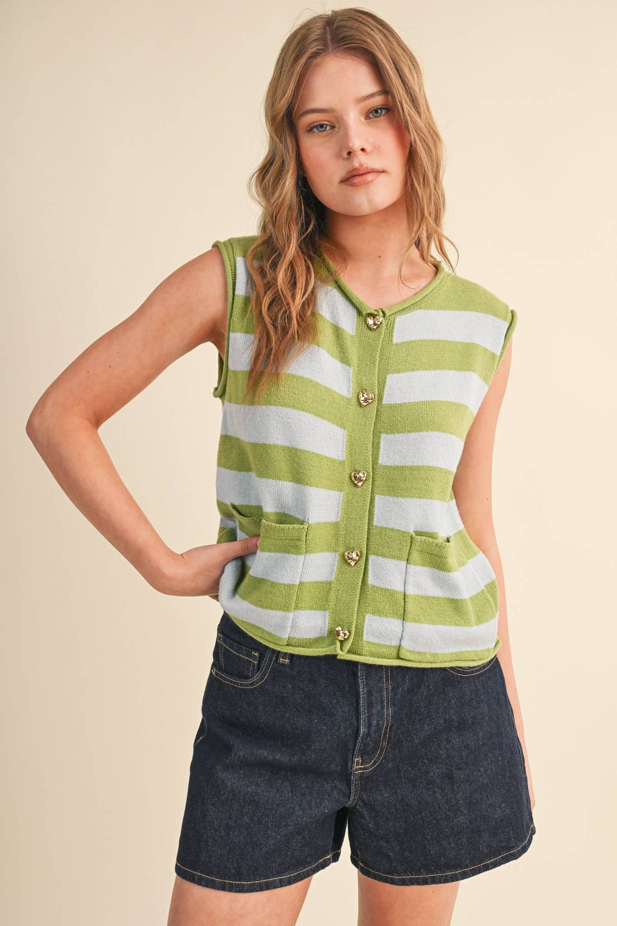 STRIPED KNIT SWEATER VEST MSW11347