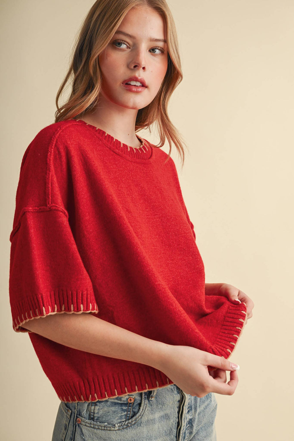 CONTRAST BLANKET STITCH MOCK NECK SHORT SLV SWEATER MSW11407