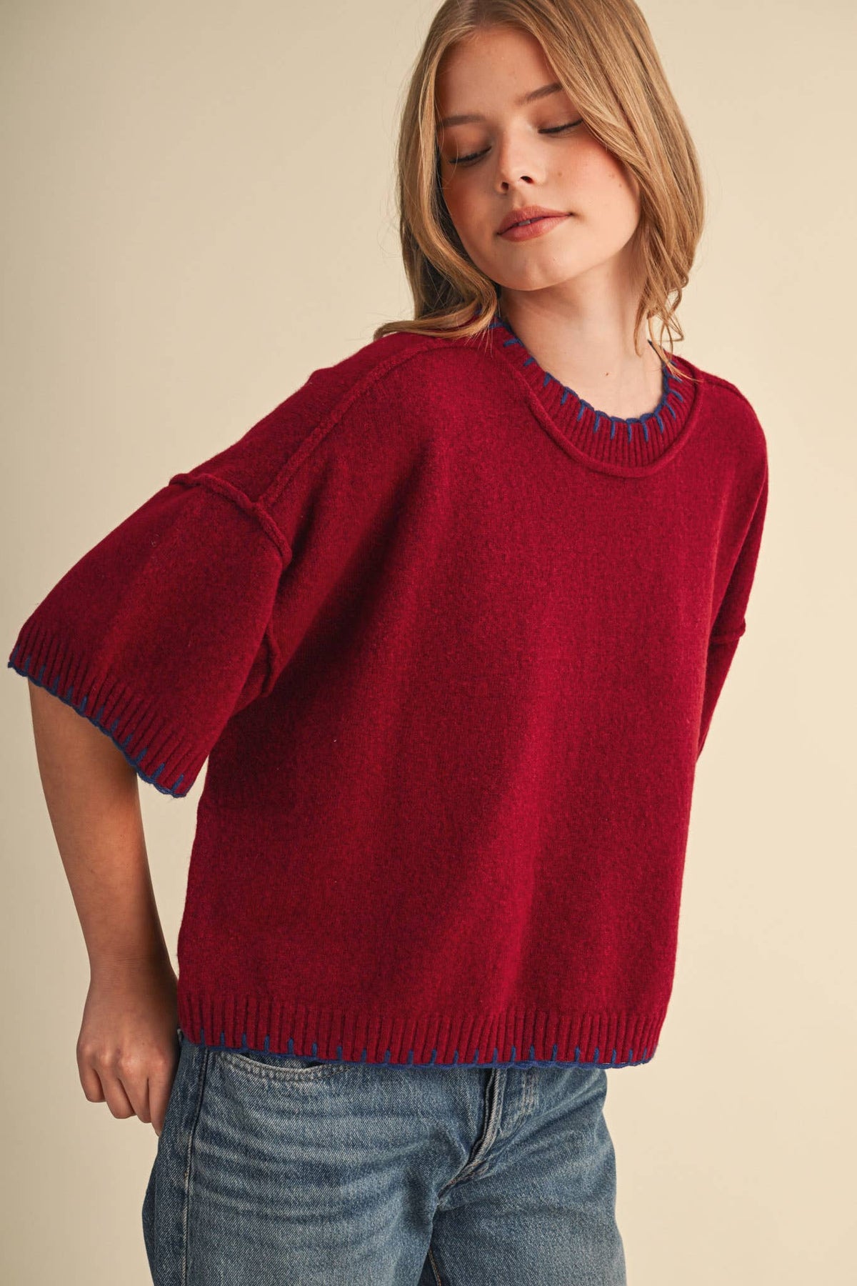CONTRAST BLANKET STITCH MOCK NECK SHORT SLV SWEATER MSW11407