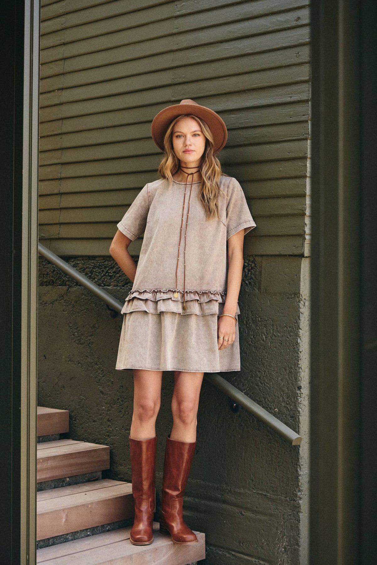 DUSTY ROAD MINERAL-WASHED COTTON TWILL RUFFLED MINI DRESS