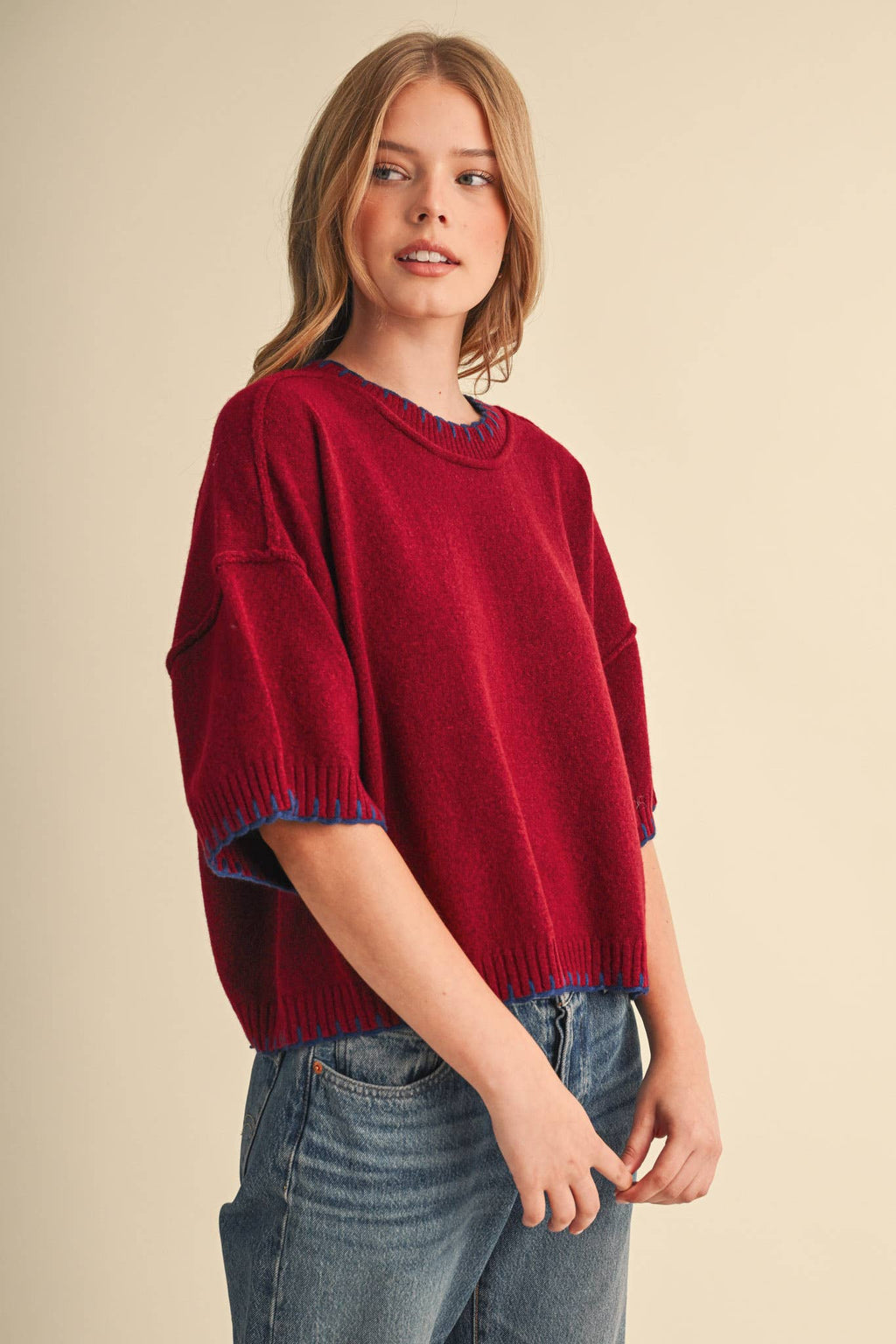 CONTRAST BLANKET STITCH MOCK NECK SHORT SLV SWEATER MSW11407