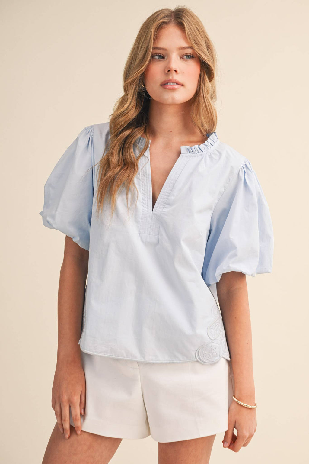 BUBBLE SLEEVE TOP WITH SIDE EMBROIDERY MTP4549