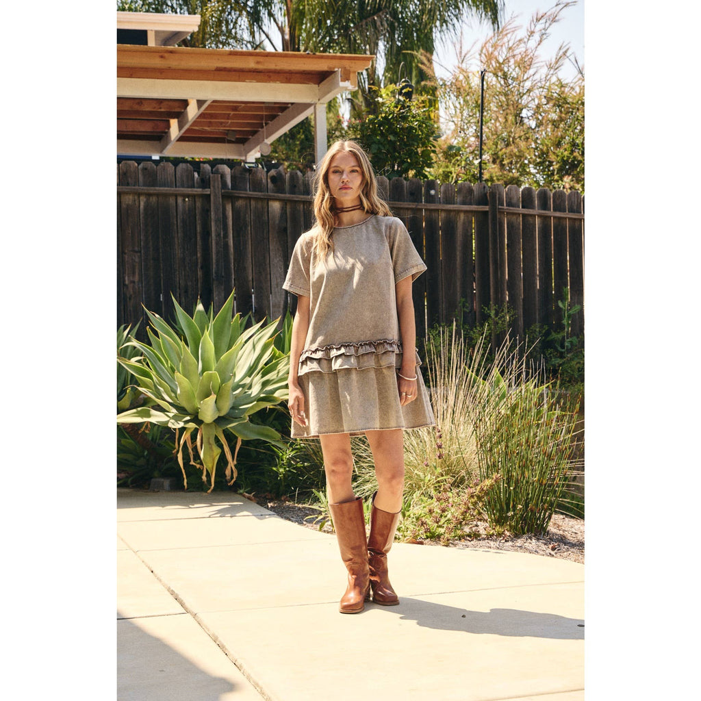 DUSTY ROAD MINERAL-WASHED COTTON TWILL RUFFLED MINI DRESS
